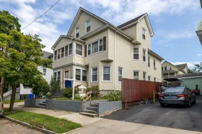 23-25 Wigwam Place 1
