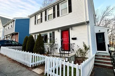 67 Vane St