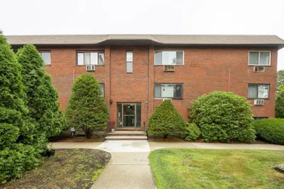 28 Faxon St #10