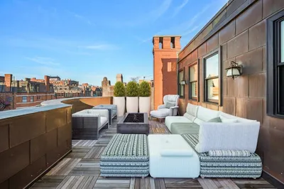 294 Newbury St #PH
