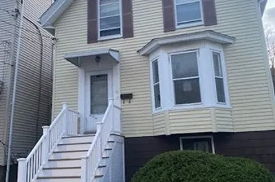 96 Sheridan Street 1