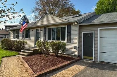 33 Pershing Ave