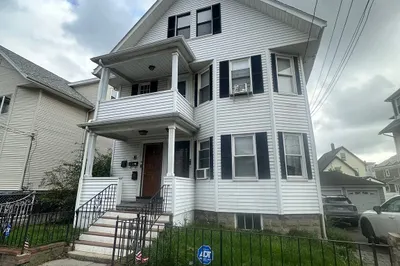 15 Stuart Street #3 1