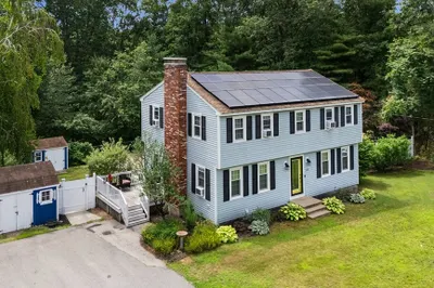 129 Cranberry Rd 1