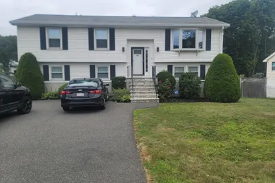 90 Lynn Fells Parkway 1