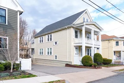 27 Exeter St #2 1