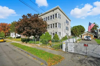 42 Ferry St 1