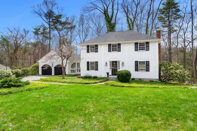 26 Canterbury Hill Rd