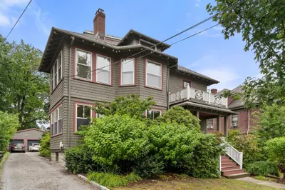 148 Lakeview Ave #148