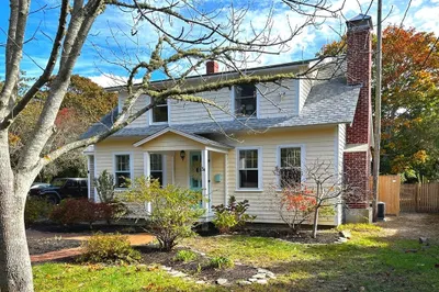 34 South Sea Avenue 1