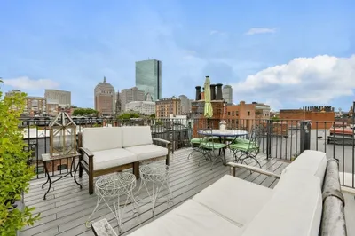 129 Beacon St #4