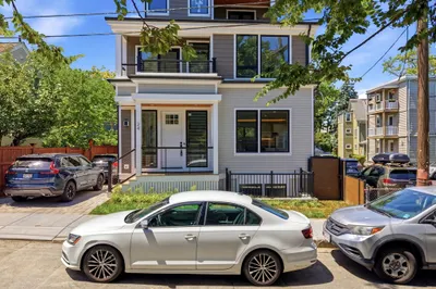 24 Newell St 1