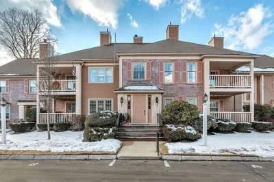 19 Highland Court #19 1