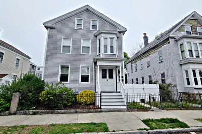 125 Hillman St #1