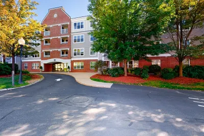 318 Rindge Ave #212