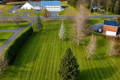 Lot 8 East State Street 1