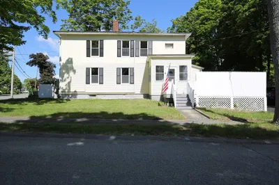 6 Spruce Street 1