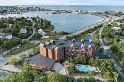 155 George Washington Blvd #205 1