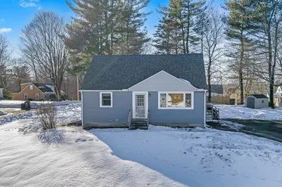 8 Sunset Dr 1