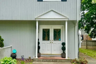 11 CArpenter Ave #A 1