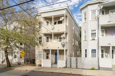 62 Grove St