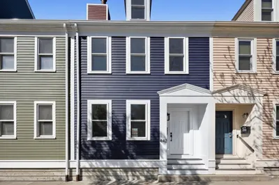 442 Main St