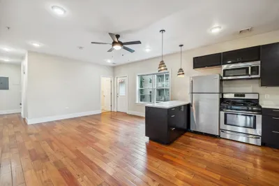 23 Caldwell St #1