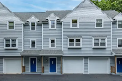 116 Turnpike Rd #7 1