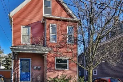 13 Knowlton Steet St #2 1