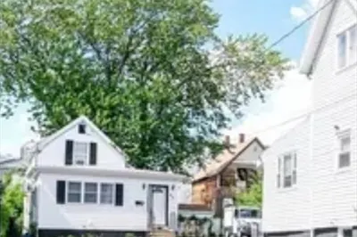 43 Prescott St #2