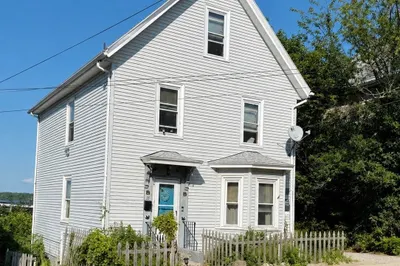 35 Ridgeway St 1