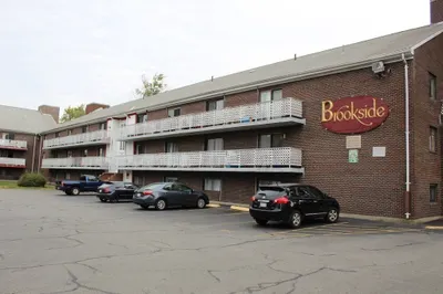 126 Beaver St #5 1