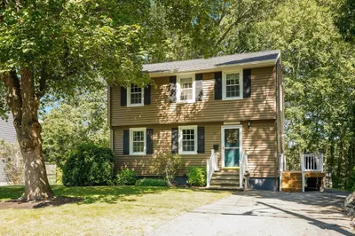 54 Maplewood Ave