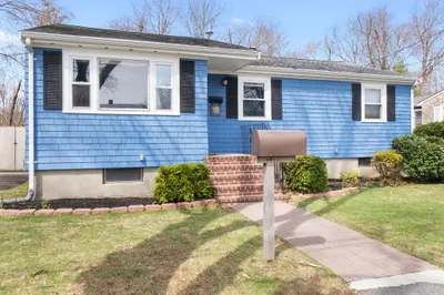34 Longmeadow Rd