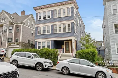 19 Upham Ave #2