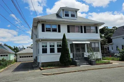15 Beacon St #1st floor