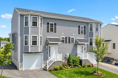 36 Bittersweet Blvd 1