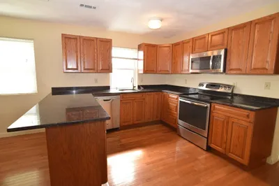 877-879 Washington Street #D 1