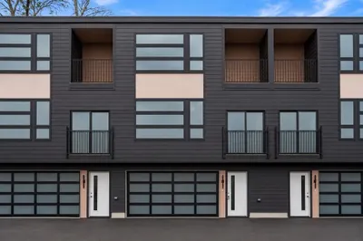 9 Franklin St #2 1