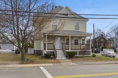 83 Franklin St 1