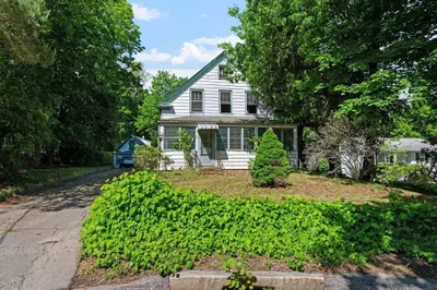 267 Pleasant St