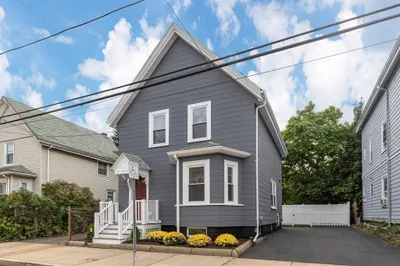 10 Williams Ave