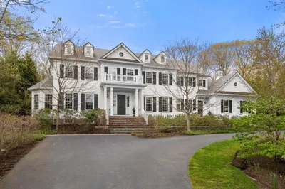55 Old Farm Road 1