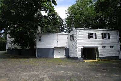 469 Bridge Street 1