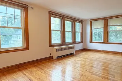 75-77 Dale St #77 1