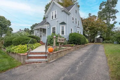 25 Frankton Ave 1