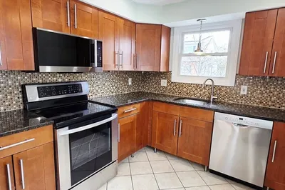 15 Putnam Place #15 1