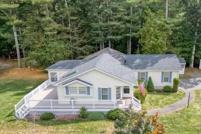 903 Amber Road