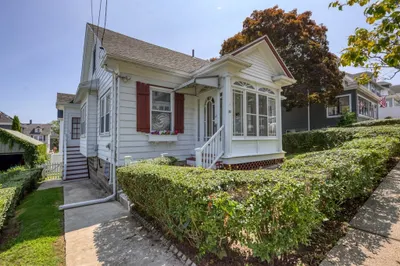 18 Grayson St 1