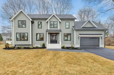 19 Cherokee Rd